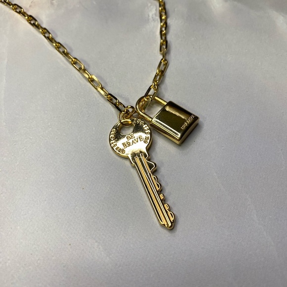 Gold Filled Be Brave / Believe Lock and Key Necklace - Picture 2 of 2